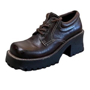 Basswood Vintage Y2K Leather Chunky Oxford’s